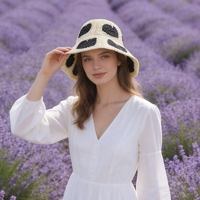 Boho French Retro Paper Straw Wide Brim Sun Hat – Face-Slimming Straw Bucket Hat for Summer Getaways